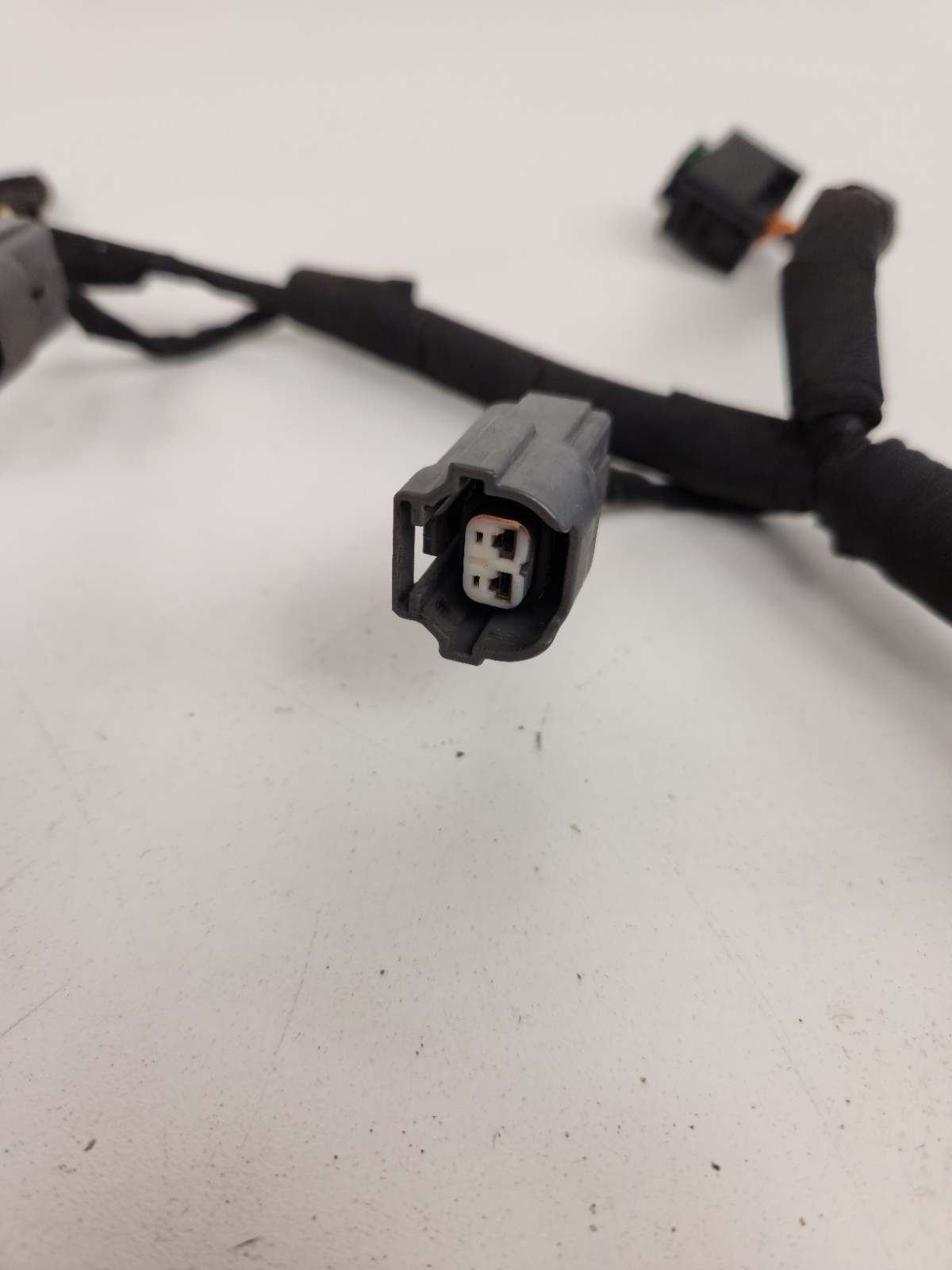 2012-2014 MCLAREN MP4-12C, INJECTORS WIRE HARNESS, USED, OEM