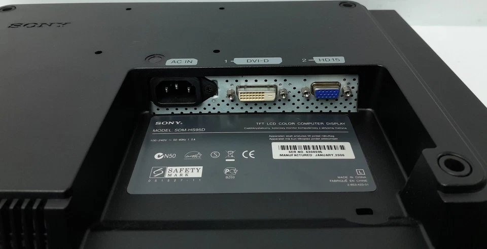 Sony LCD Monitor 19" Sdm-hs95d VGA, DVI - Image 4 of 4