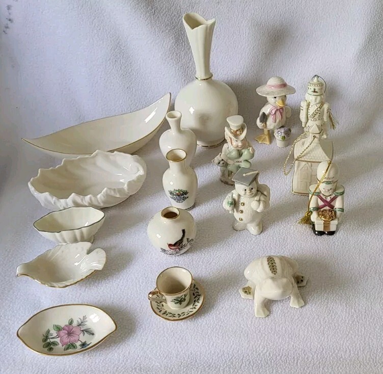 Vintage Lenox Collection Figurines Ornaments Figures  Lot 17 Pcs