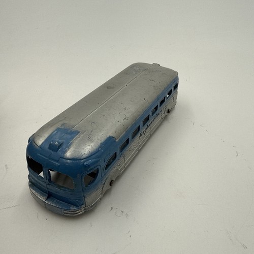 TOOTSIE TOYS 1950's VINTAGE GREYHOUND BUS 6 INCH BUS Made in USA - Picture 2 of 12