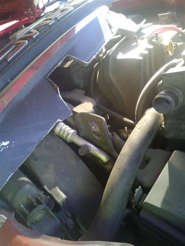 2007 GMC Canyon Speedometer Gauge Red OEM 15218514, 25819947, 154K Miles Foto 3 de 4