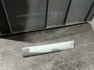 Original BMW 5er E39 Stoßleiste Zierleiste Leiste Kotflügel vorne rechts 7004022