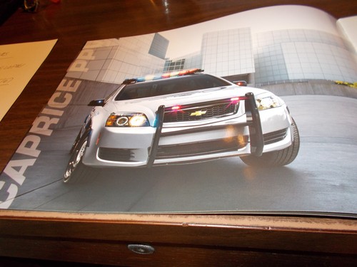 2014 Chevrolet Police and Municipal Vehicles Deluxe 16-page Sales Catalog - Picture 3 of 5
