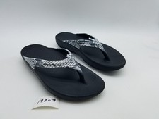 Oofos Oolala Women's Size 8 Flip Flop Thong Recovery Sandals White Black