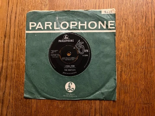 The Beatles - I Feel Fine / She's A Woman (1964) 7" single