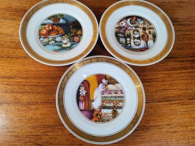 Drei feine Royal Copenhagen 1975 Hans Christian Andersen Sammlerteller (3)