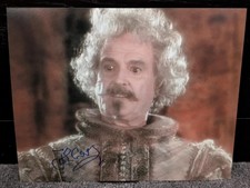 John Cleese Signed Nearly Headless Nick Harry Potter 8x10 Photo w SWAU COA