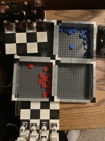 LEGO Set 40174 Iconic Chess Set And Checkers Set