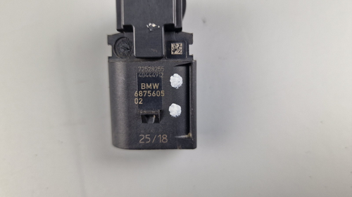 BMW X1 F48 GENUINE BRAKE SERVO PRESSURE SENSOR 6875605 - Picture 11 of 12