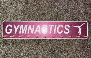 GYMNASTICS Pink Wooden HANGER Wall Mount Holder Medals Ribbons 11 Pegs EEUC!