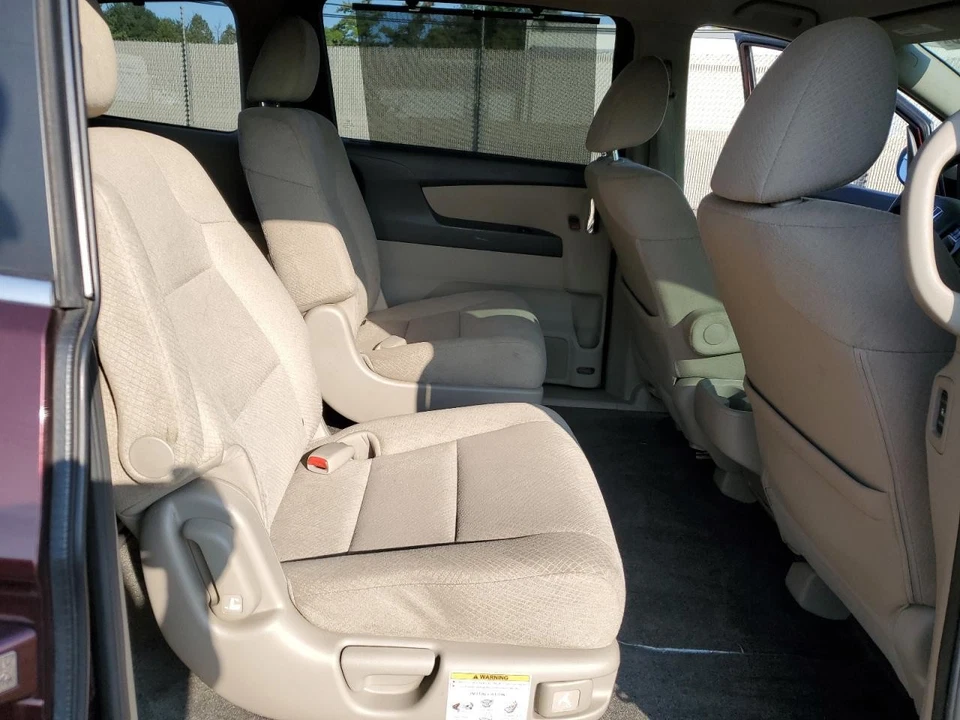 Used Washer Fluid Reservoir fits: 2014 Honda Odyssey US market Grade A Foto 3 de 4