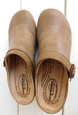 Easy Works By Easy Street Brown Leather Shirley Clogs Woman's Size 6.5 Free Ship