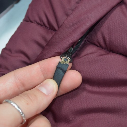 The North Face Women's Burgundy Black Hooded Puffer Coat Jacket - XS - Picture 8 of 20