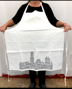 NWOT YALE UNIVERSITY Skyline Chef Style Full Apron White w/Navy