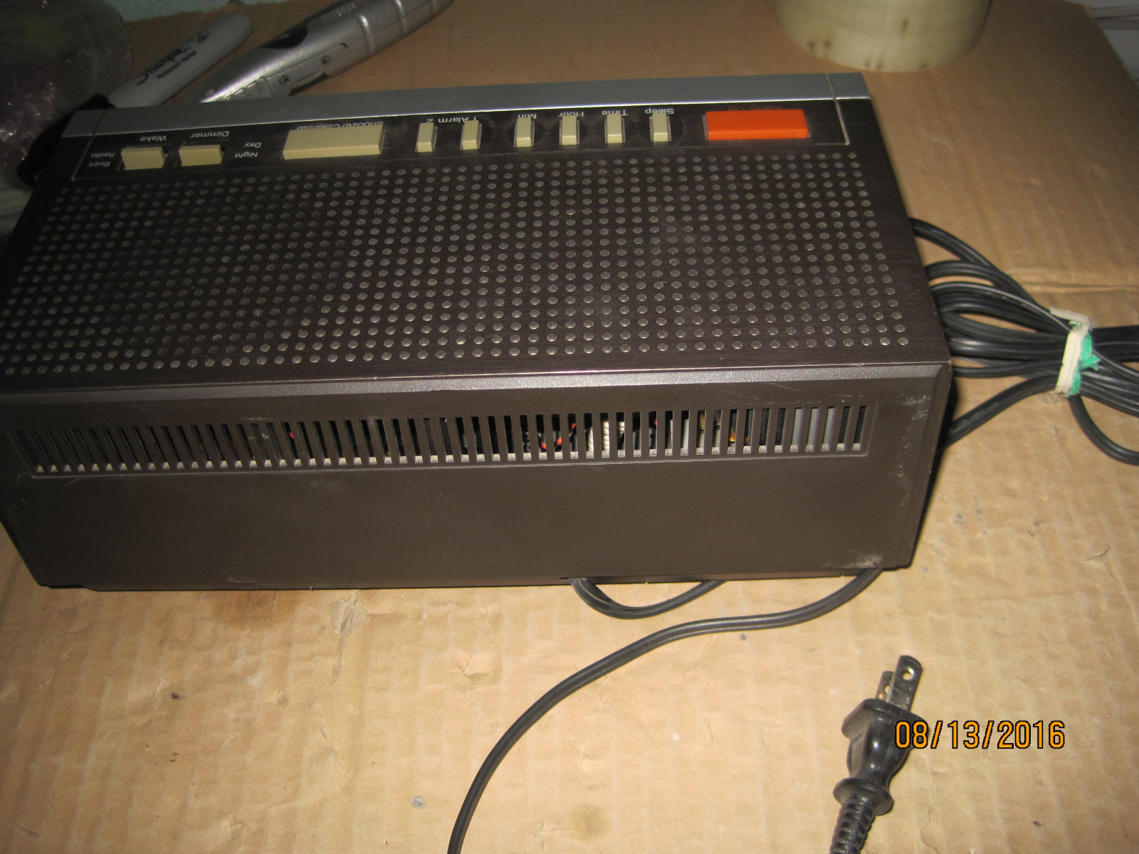 Vintage JCPenney 6803743 AM/FM Alarm Clock Radio With Cassette N771 eBay