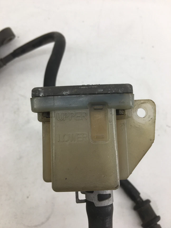 Suzuki GSXR 750 2000 OEM freno trasero Foto 4 de 4