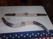 SET OF 2 WHIRLPOOL DISHWASHER SPRAY ARMS AS PICTURED.