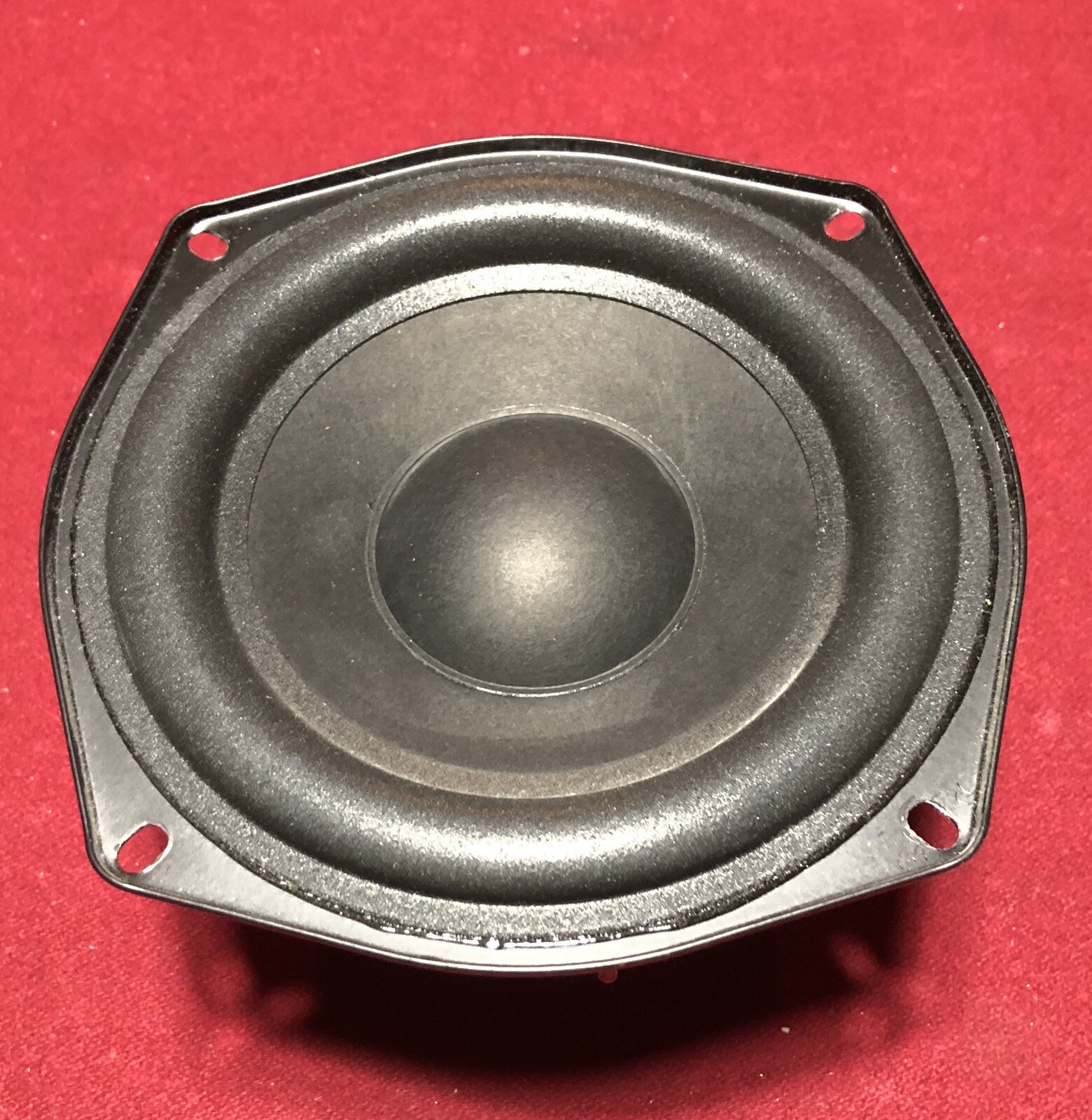 Купить Harman Kardon 320-0001/01 4 Ohm 