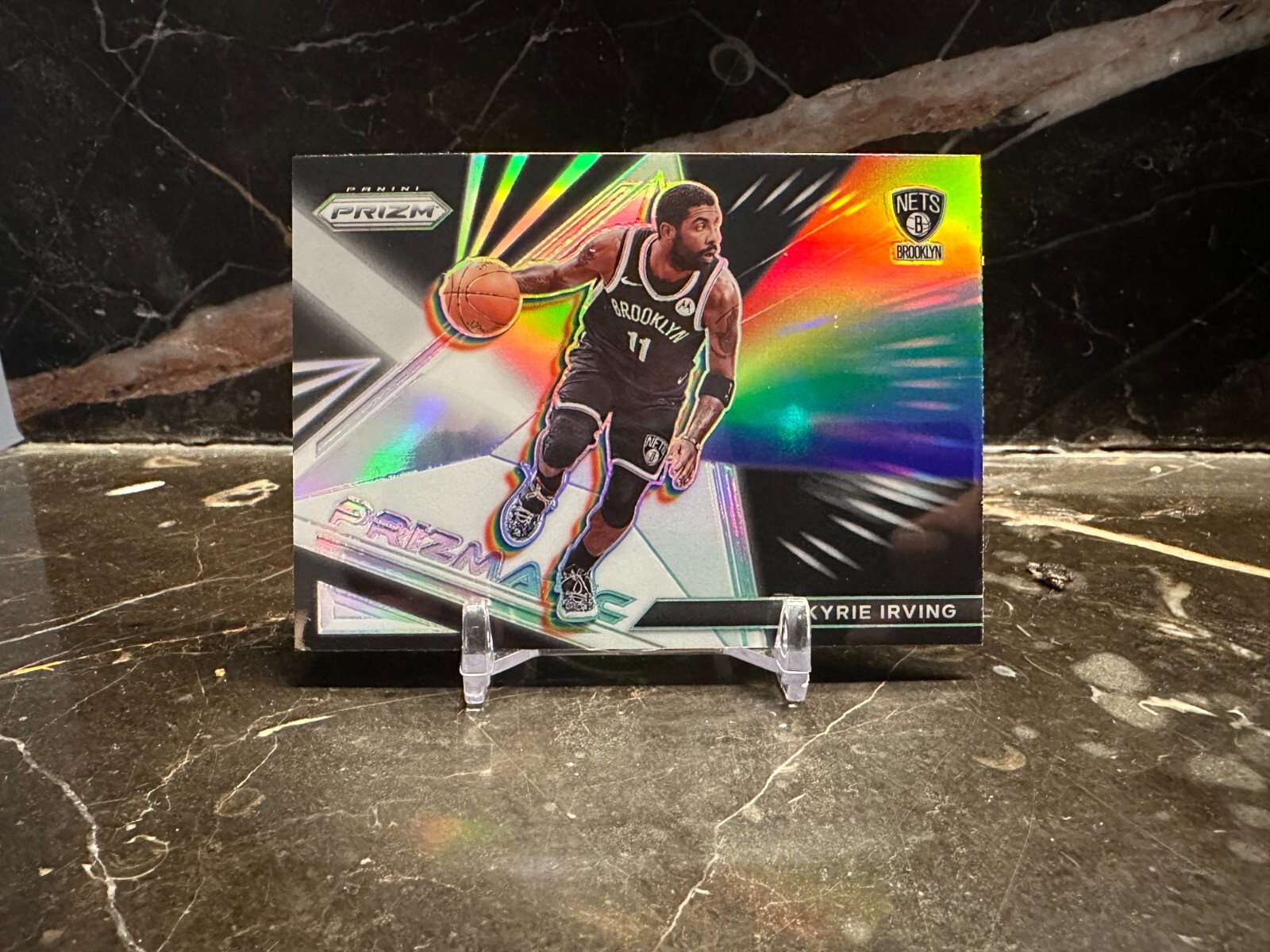 2021-22 Panini Prizm Kyrie Irving Hyper Prizm Prizmatic #15 Nets