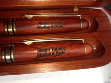 Juego de lápices de pluma de colección piezas de turbina de vapor caja de madera publicidad dorada Steampunk