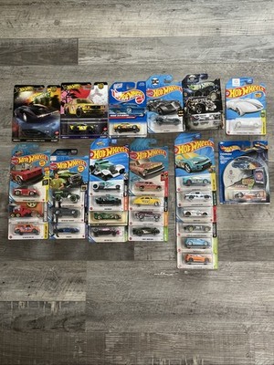 Hot Wheels Lot of 27 NIB Brand New Sealed Mainline Mixed Collection Cars