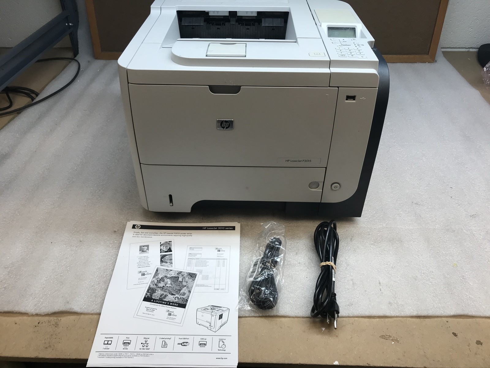 HP Laserjet P3015 Monochrome Workgroup Laser Printer 127k Pg Ct w/ Toner Incl