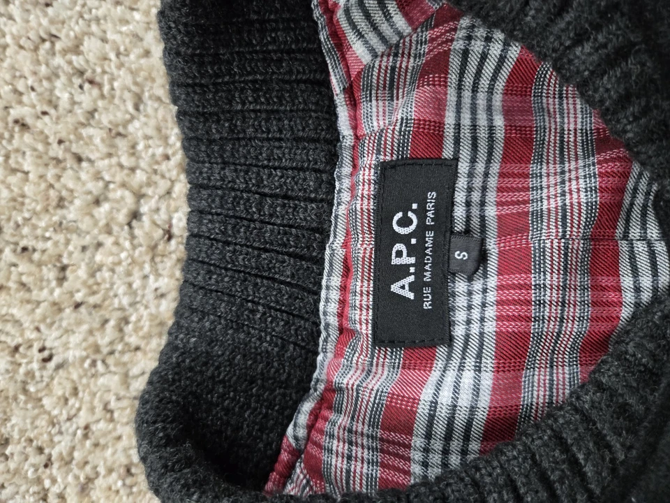 APC 大学夹克小号男式黑色羊毛扣前轰炸机 Jules Tournier — 第 4/4 张图片