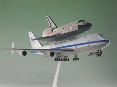 Hasegawa 1/200 Bausatz Space Shuttle Orbiter & Boeing 747 Shuttle Carrier 15707