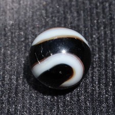 GORGEOUS AKRO DARK BASE CORKSCREW MARBLE .70 MINT