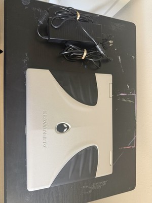 Alienware Area-51m 766SN3 Vintage Gaming Laptop