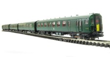 Graham Farish 372-676 Class 411 4 CEP 4 car EMU in BR green  boxed
