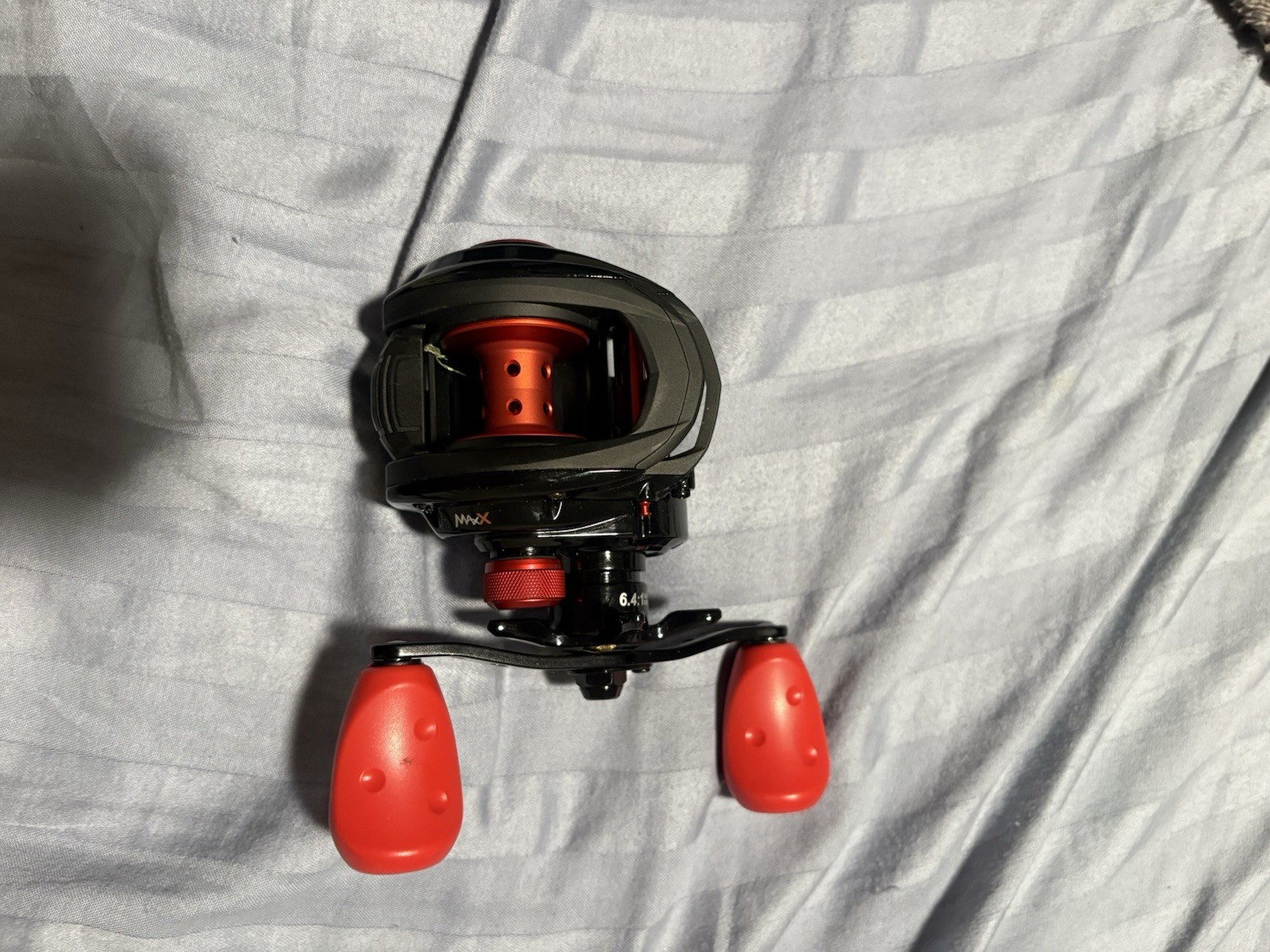 Abu Garcia MAX 4X Reel,  Bait Casting 6.4:1,  5 Bearing Blac