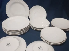 Lynns Fine China Collection 18 Piece Set Gilded Trim Plates 6" & 7.5"
