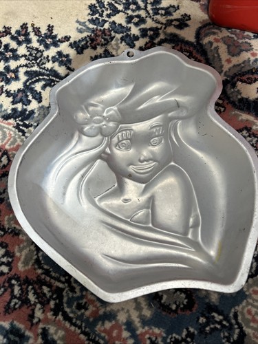 Little Mermaid Wilton Cake Pan Disney Birthday Party Celebration - Picture 3 of 3