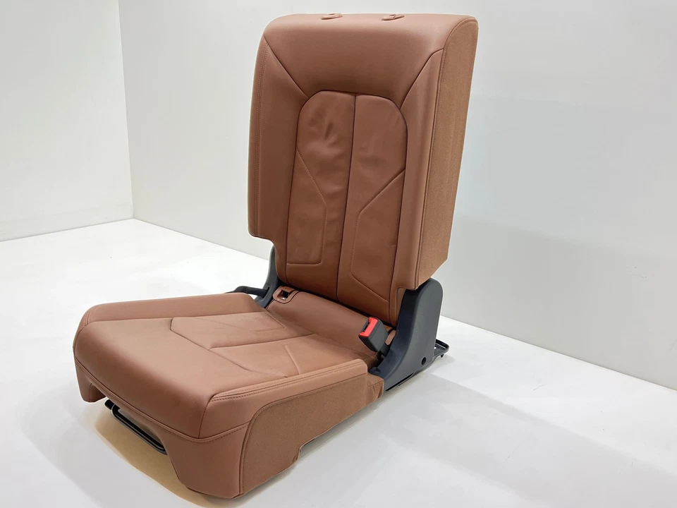 2019 - 2025 AUDI Q3 CONJUNTO DE ASSENTO DE COURO LATERAL DIREITO DO PASSAGEIRO FABRICANTE DE EQUIPAMENTO ORIGINAL MARROM_ML - Imagem 4 de 4