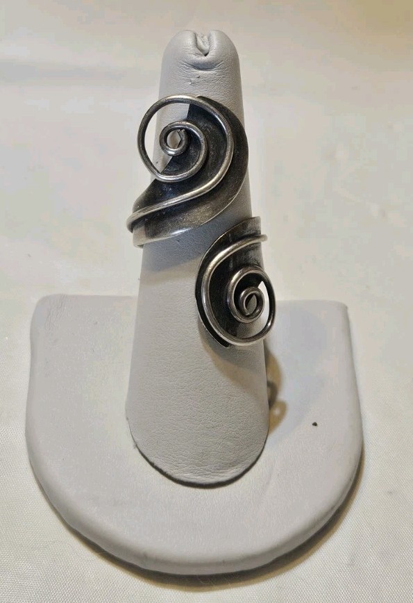 Anillo José Antón México Bypass Espiral Plata de Ley 6.8Gramos Talla 7-Ajustable