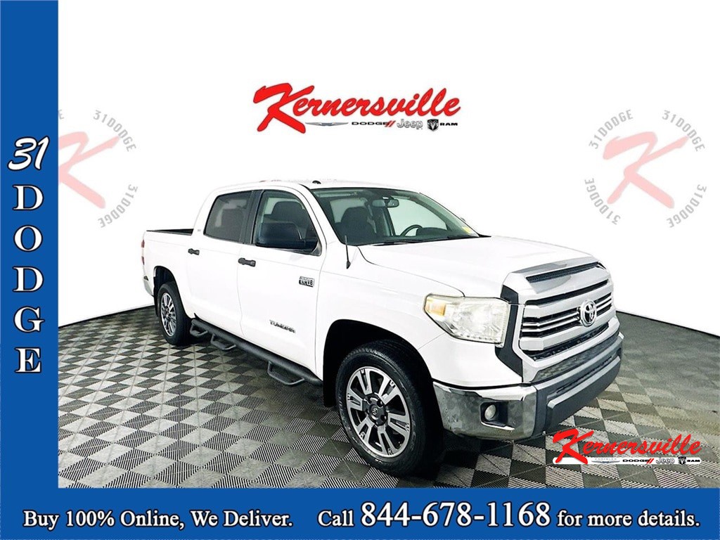 Image of 2017 Toyota Tundra SR5 RWD 4dr Pickup Truck V8 Engine Backup Camera
