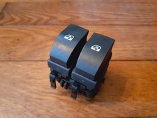 Interrupteur lève vitre Renault Clio 2 phase 2  OEM 8200060045B  060045B