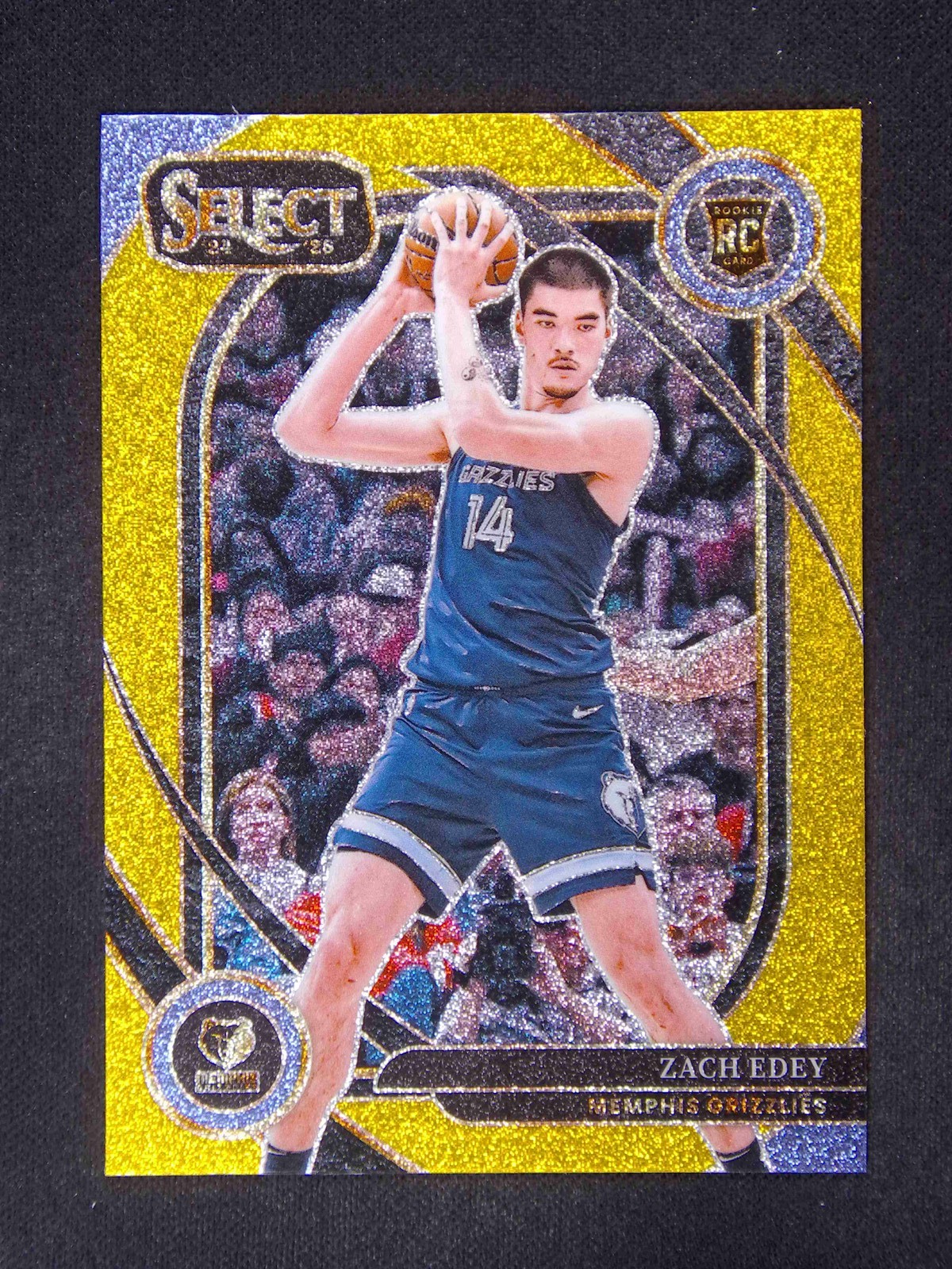 2024-25 Panini Select Zach Edey #280 RC Rookie Courtside Gold Glitter SSP