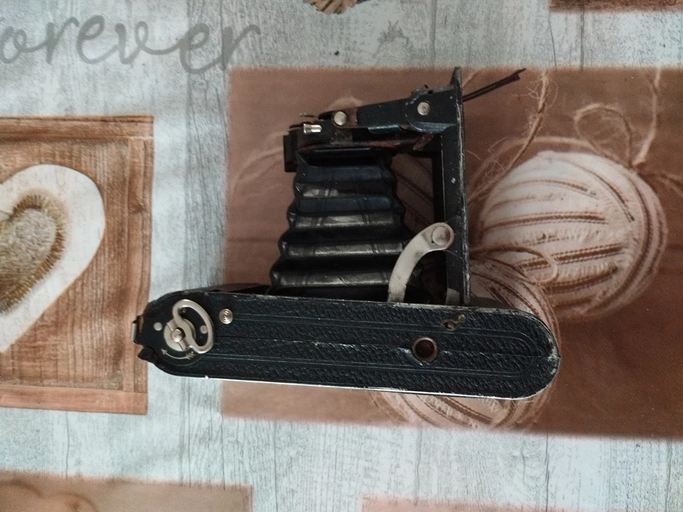APPAREIL PHOTO ancien a soufflet VOIGTLANDER BESSA pliant - vintage - Photo 2/4