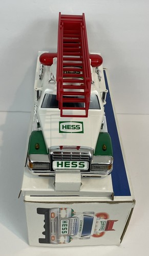 VINTAGE 1994 HESS TOY RESCUE TRUCK *NEW BOX* LADDER Collectible Advertising NIB - Picture 3 of 5