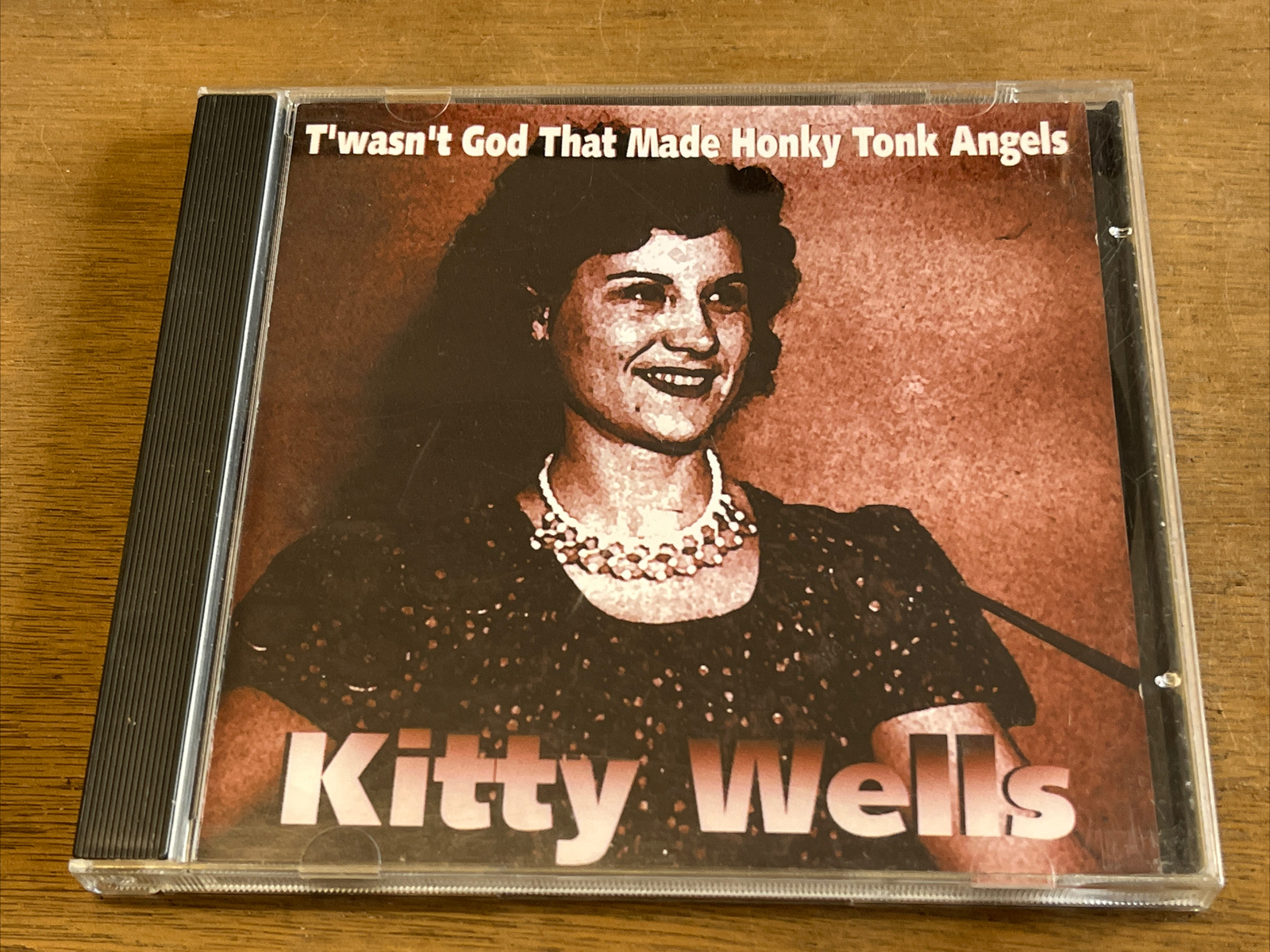 Kitty Wells - T'wasn't that made Honky tonk Angels - CD