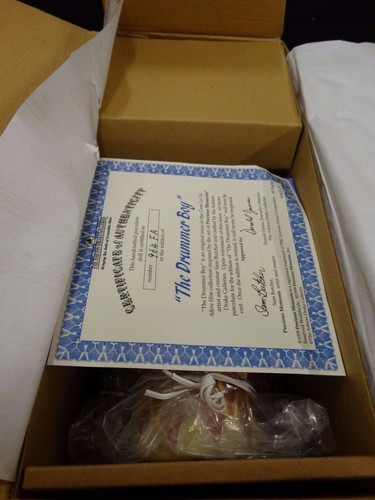 Ashton Drake Precious Moments ~ Ven a adorarlo ~ Drummer Boy 92407 ~ Nuevo en caja - Imagen 3 de 5