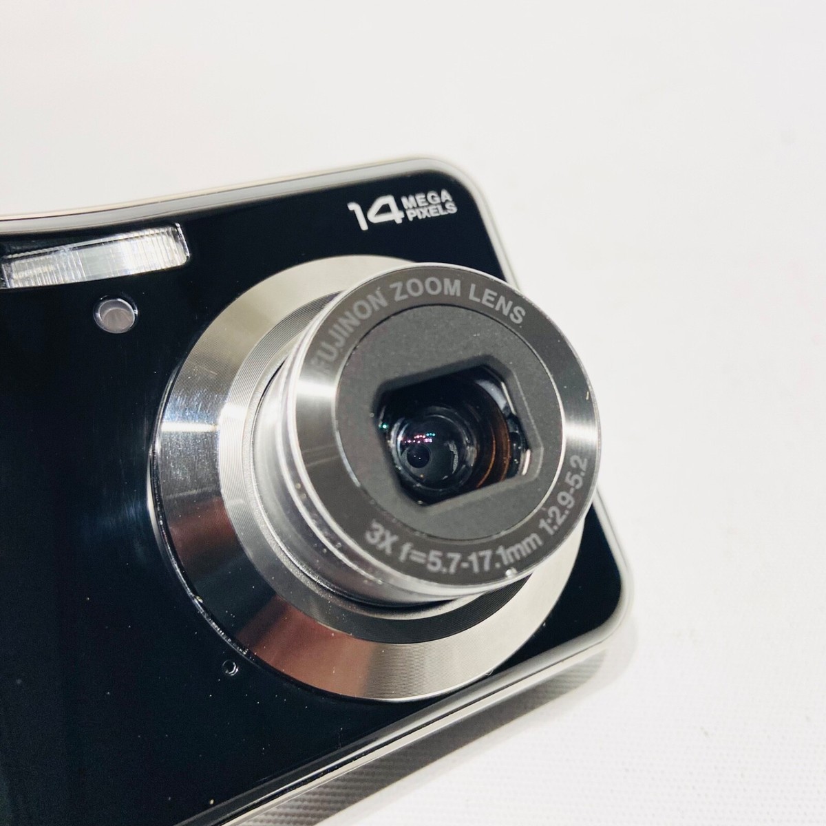 Fujifilm FinePix AV180 Digital Camera Kit, Boxed - Tested