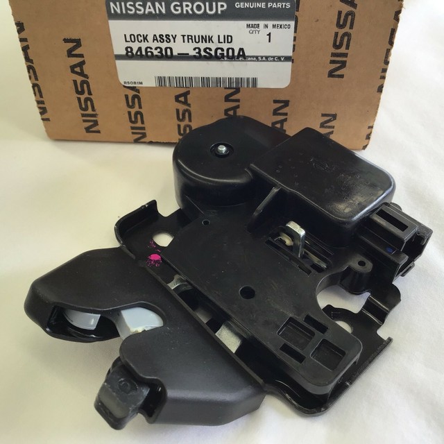 New Genuine OEM 20132018 Nissan Sentra Trunk Lock Latch 846303SG0A eBay