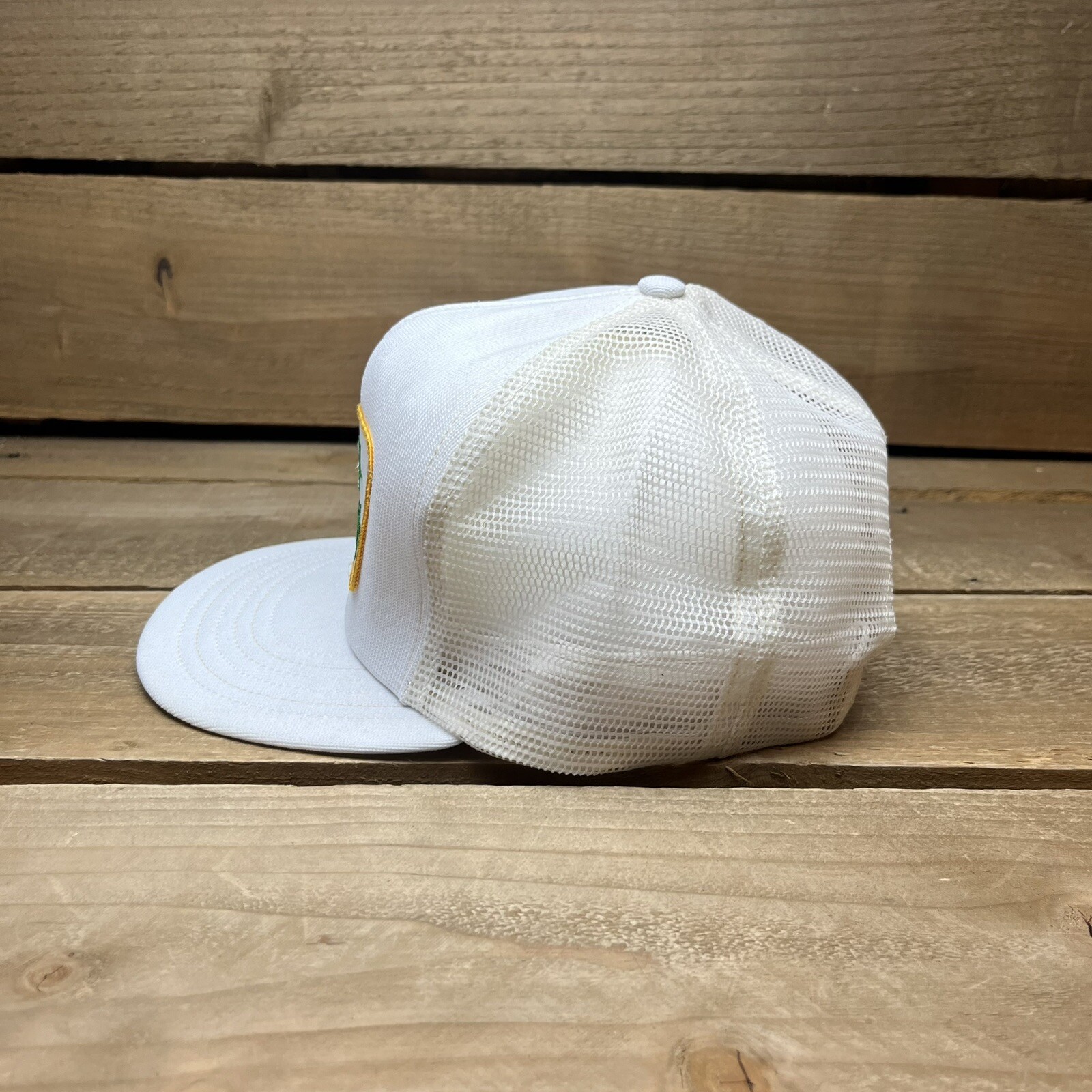 Vintage Auto Magic Patch White Snapback Trucker H… - image 4