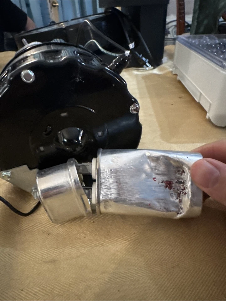 Modine替换风扇电机(115V,1/25 HP,1500 RPM) — 第 3/4 张图片