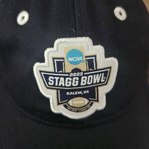Vendita ciotola NCAA STAGG 2023. Cappello berretto calcio Va uomo 50 anni - Foto 5 di 5