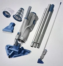 Kokido Xtrovac 320 pool Vacuum with 72” Pole, Filters, 2 vac heads, spot clean