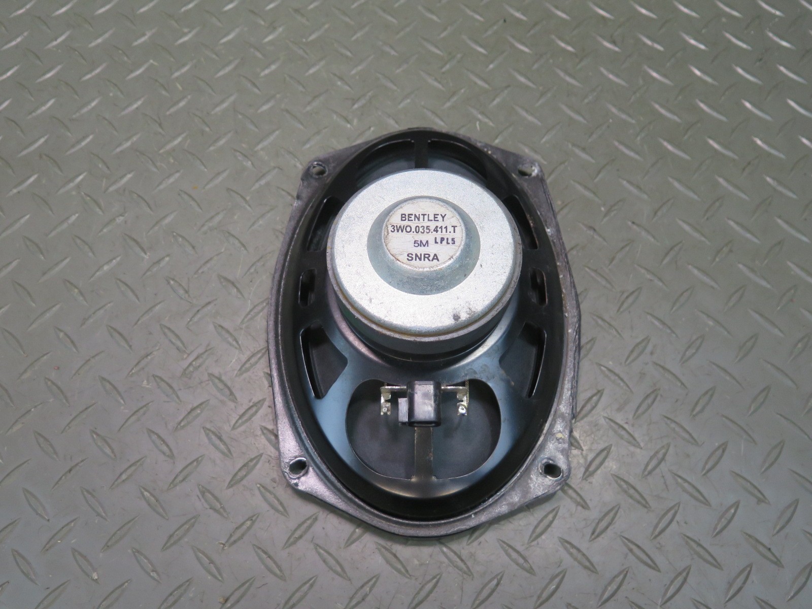 2006-2012 BENTLEY FLYING SPUR REAR LEFT & RIGHT SIDE AUDIO SPEAKER SET OF 2
